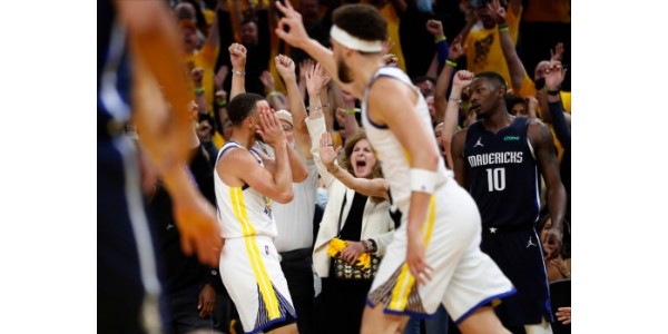 Golden State Warriorsi osvojili su naslov Zapadne konferencije ove sezone Golden State Warriorsi osvojili su naslov Zapadne konferencije ove sezone